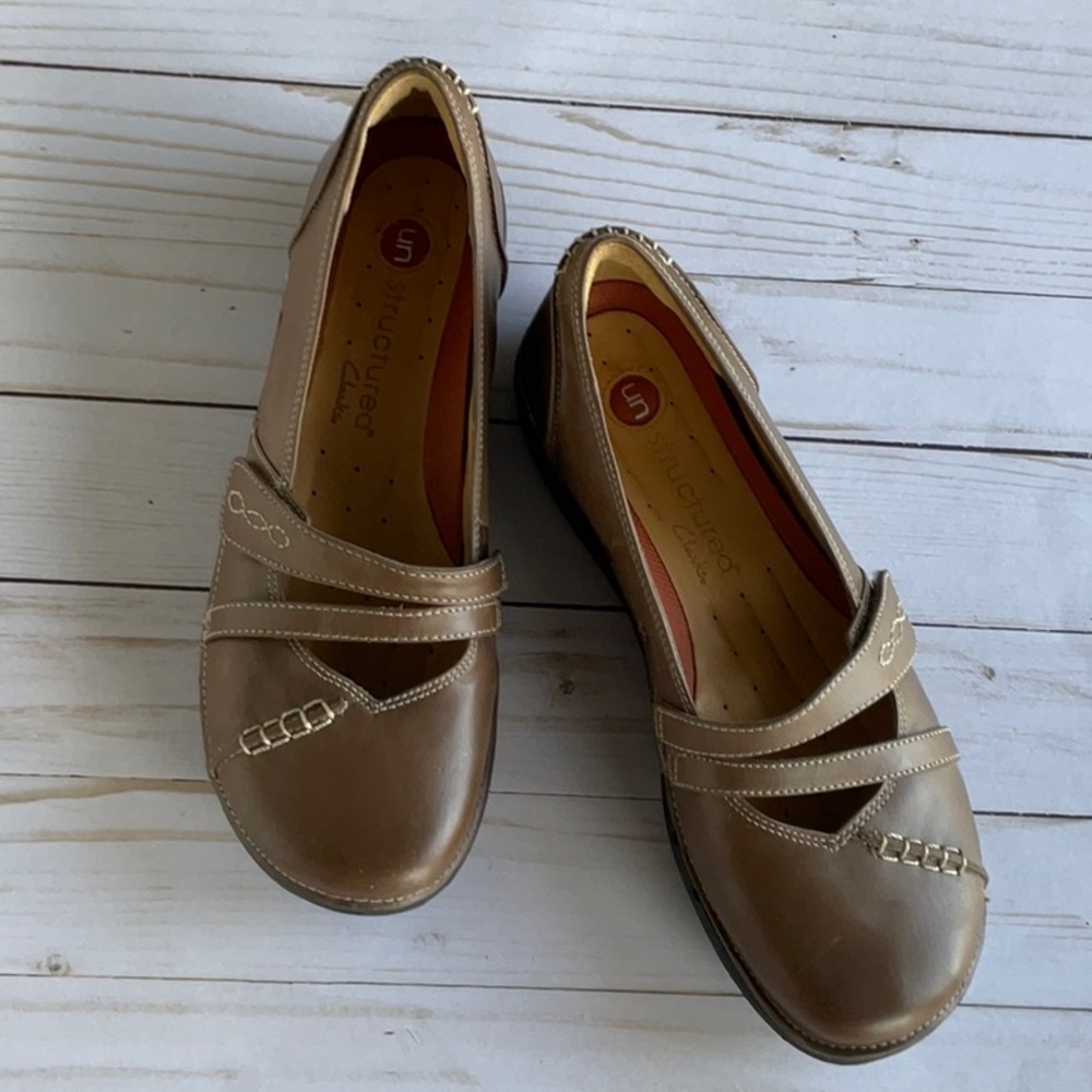 Clark’s New Unstructured Women’s Brown Leather Slip On Shoes 7.5